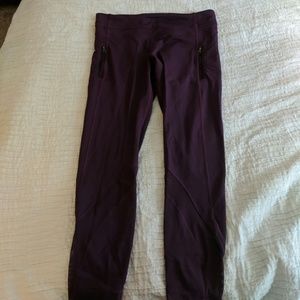 Purple lululemon cropped pants